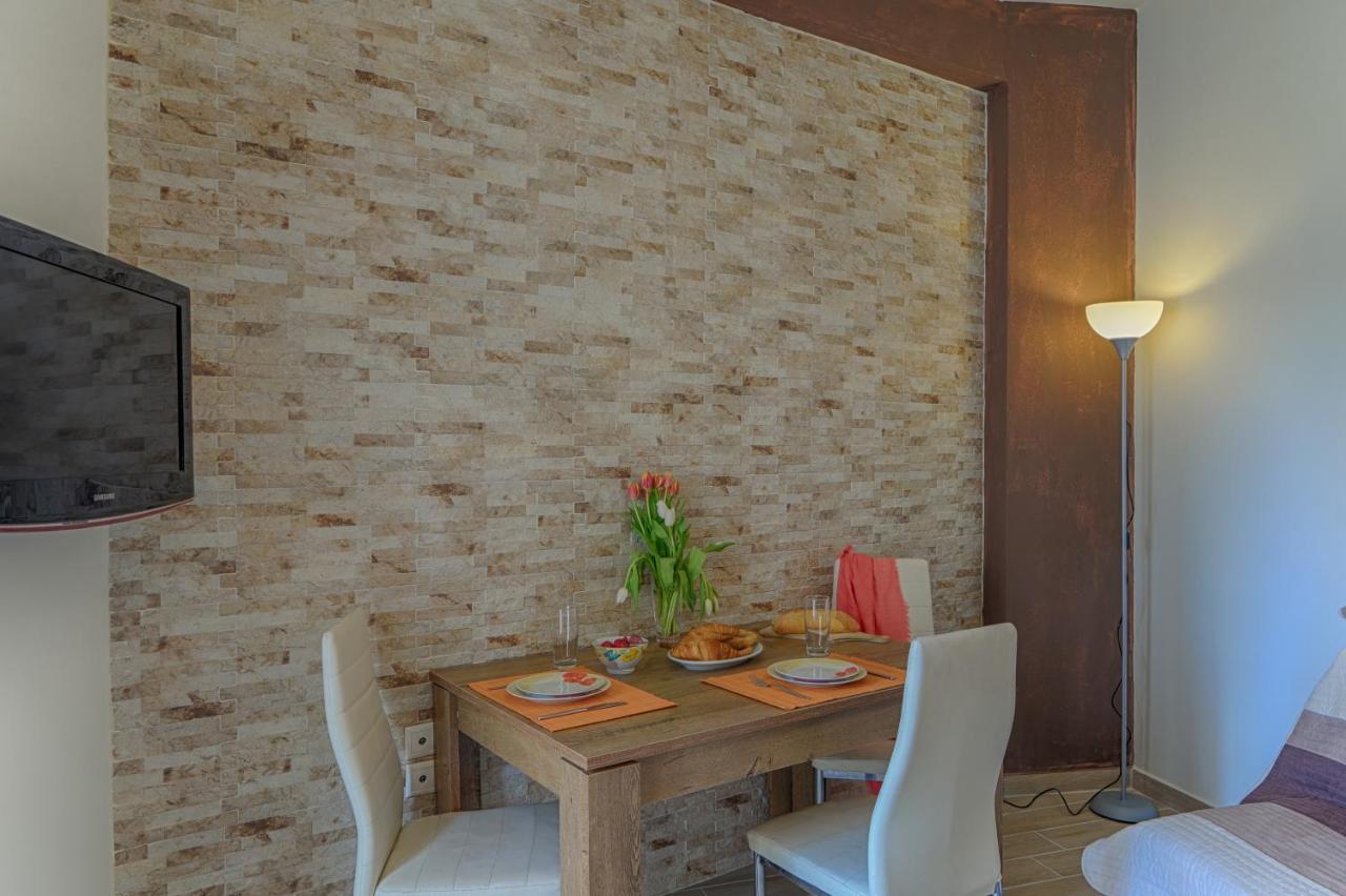 Renas Cosy Apartment Korfu Dış mekan fotoğraf